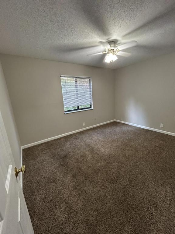 Building Photo - 49 Devon Ct