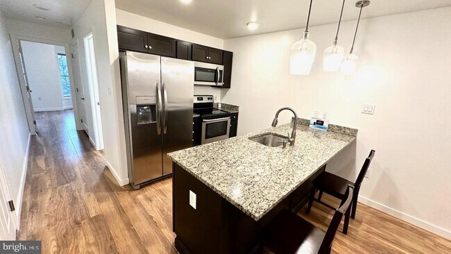 Foto del edificio - 3535 N 16th St