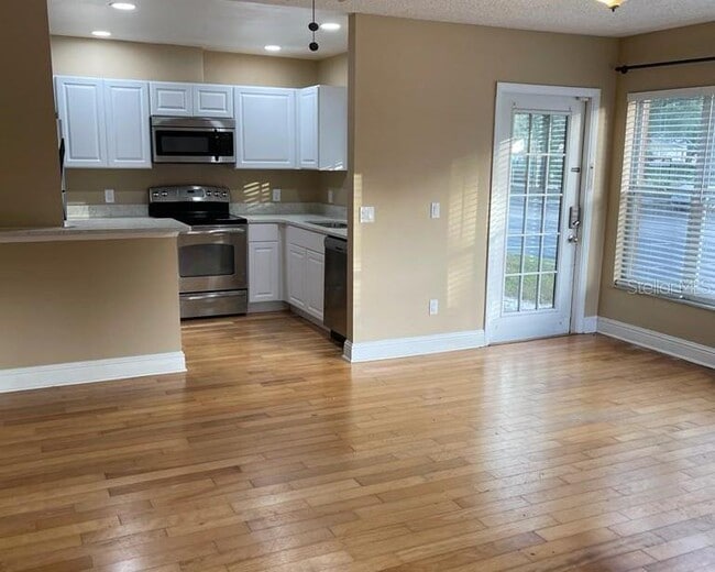 Building Photo - 5424 E Michigan St