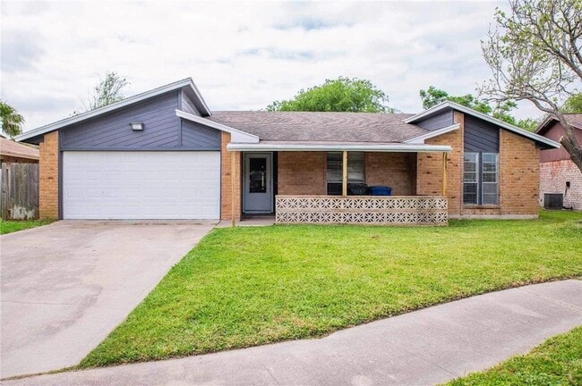 Building Photo - 9563 Goldfinch Cir