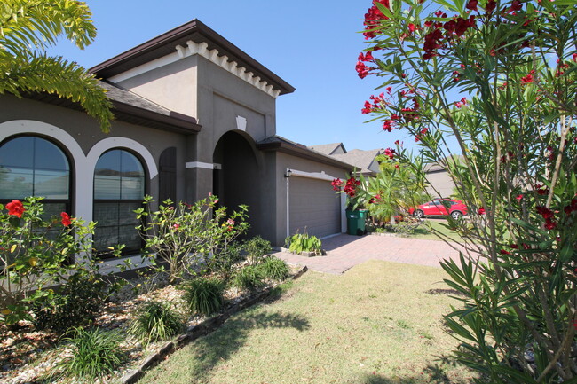 Building Photo - 4468 Alligator Flag Cir