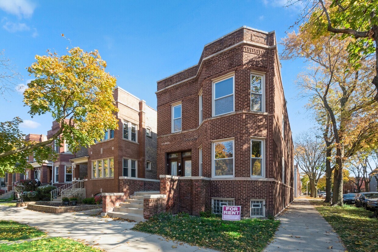 3501 N Oakley Ave Unit 1W, Chicago, IL 60618 Condo for Rent in