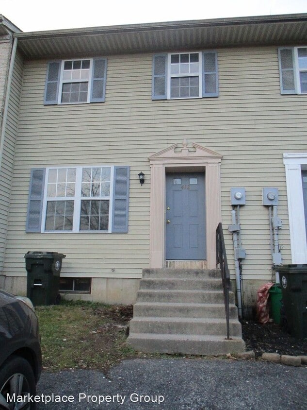 3 br, 1.5 bath House 412 Old Drive House Rental in Bath, PA