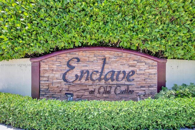 Foto del edificio - 10333 SW 232nd St