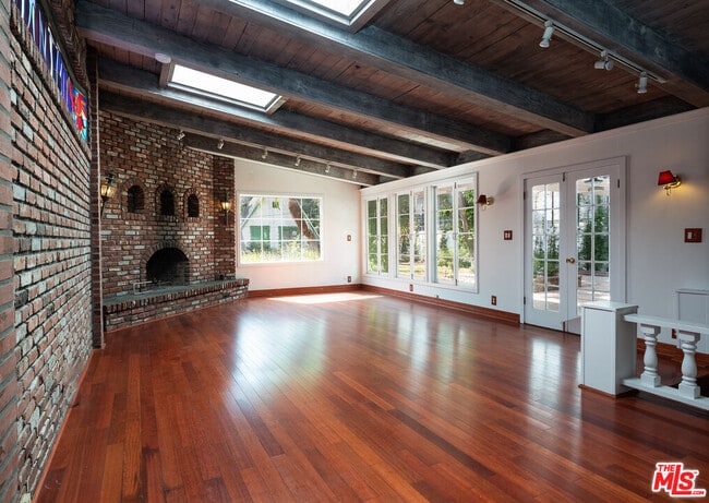 Foto del edificio - 14842 Morrison St