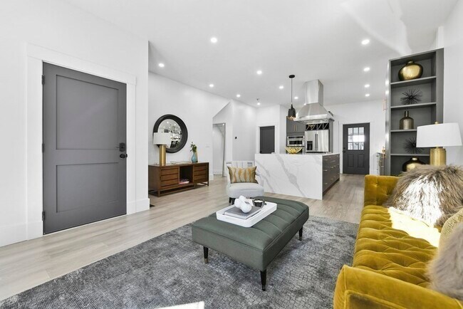 Foto del edificio - 642 E 7th St