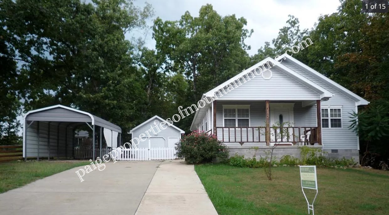 Primary Photo - Bull Shoals 2/1 Home