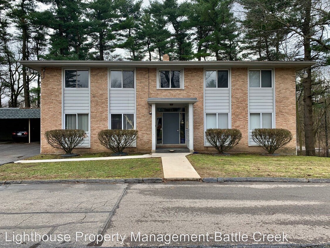Foto principal - 632-632 Garrison Ave