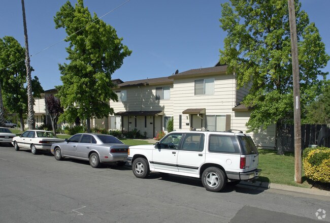 Building Photo - & 1239-1251 Virginia St