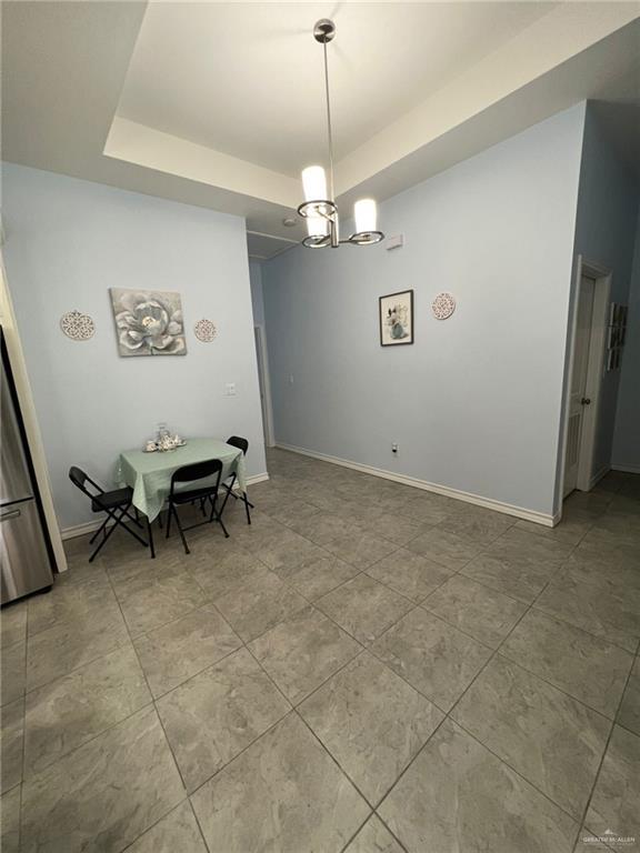 Building Photo - 2906 Allen Dr