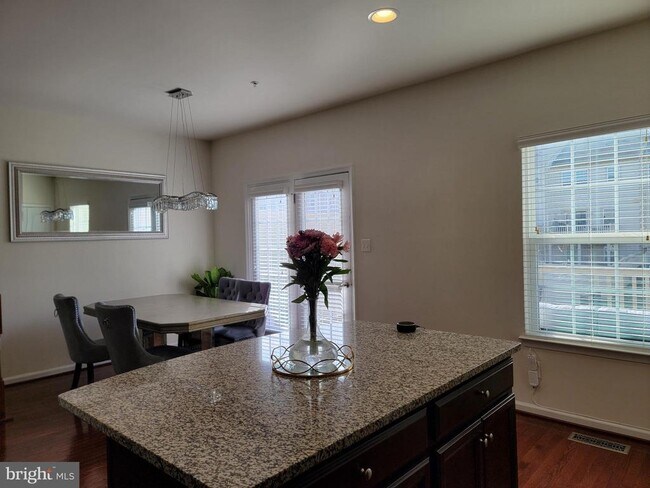 Foto del edificio - 12347 Echo Hill Pl