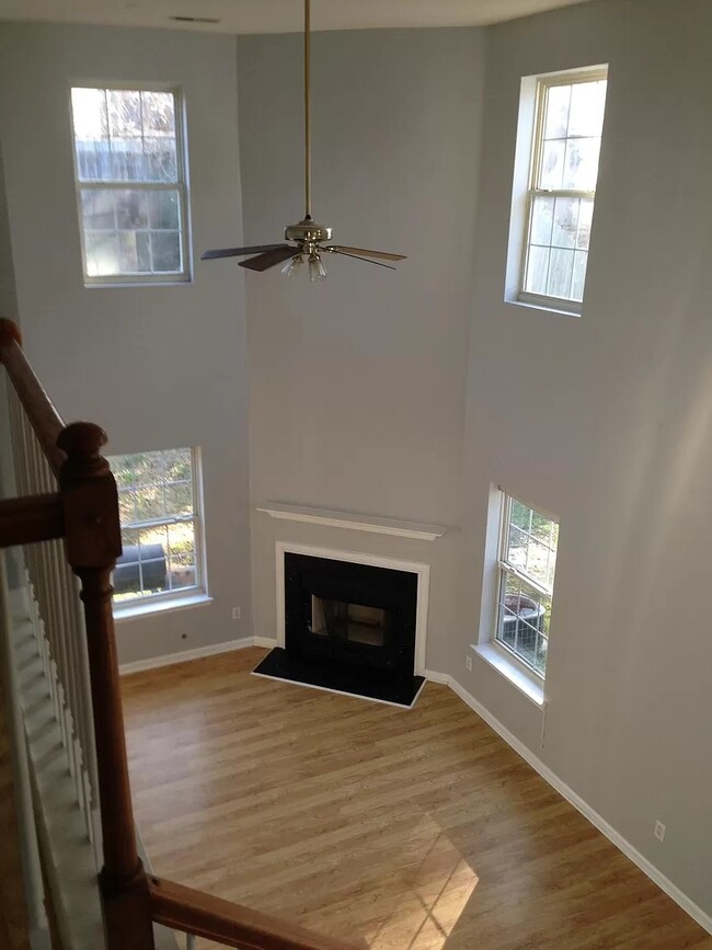 Foto del edificio - 9124 Shallcross Way
