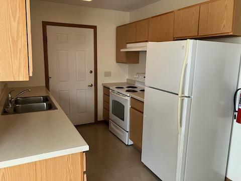 Primary Photo - 559-599 N. Maple Street - 599-B/60%