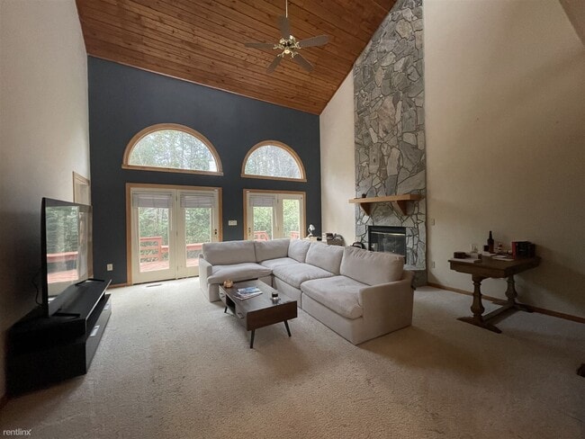 Building Photo - 3 br, 2.5 bath House - 312 Eastchester Drive
