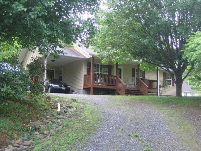 Photo - 147 Old Settlement Rd House