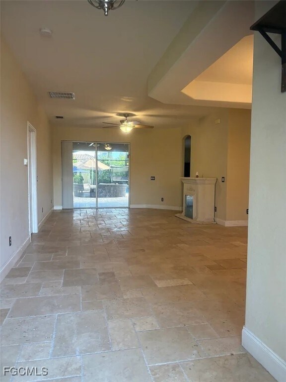 Foto del edificio - 12398 Rock Ridge Ln