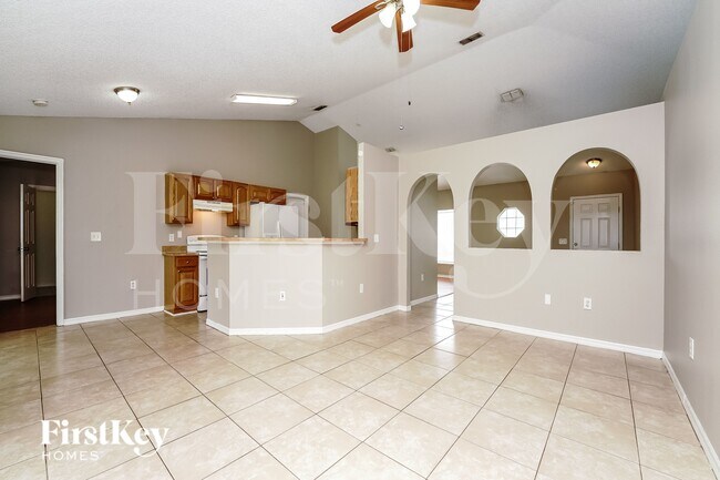 Foto del edificio - 791 Geary St SW