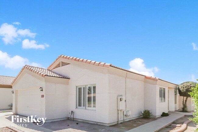 Building Photo - 8719 W C P Hayes Dr