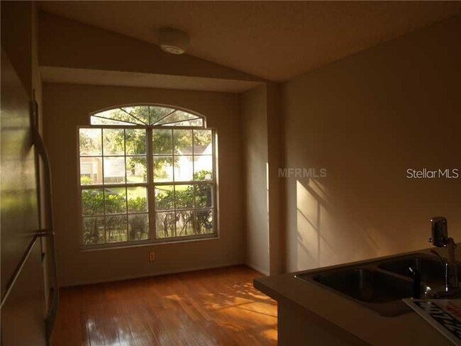 Building Photo - 3540 Lake Tiny Cir