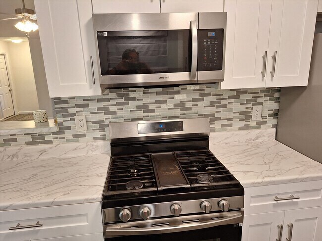 Foto del edificio - 19959 Salt River Ct