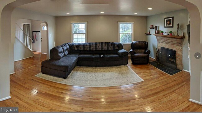 Foto del edificio - 4373 Farm House Ln