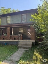 Building Photo - 3709 N Kenwood Ave