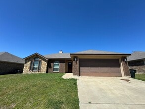 Building Photo - 6109 Newcastle Dr