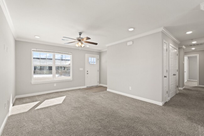 Foto del edificio - 118 Clark Rd