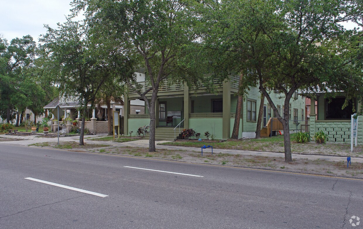 Foto del edificio - 442 5th Ave N