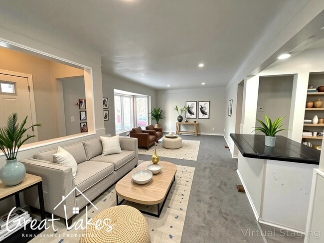 Building Photo - Lovely 3 Bedroom 1 Bathroom now available for rent