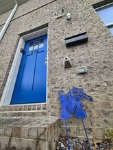 Building Photo - 613 Brister St