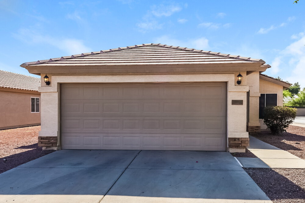 Primary Photo - 13117 N El Frio St