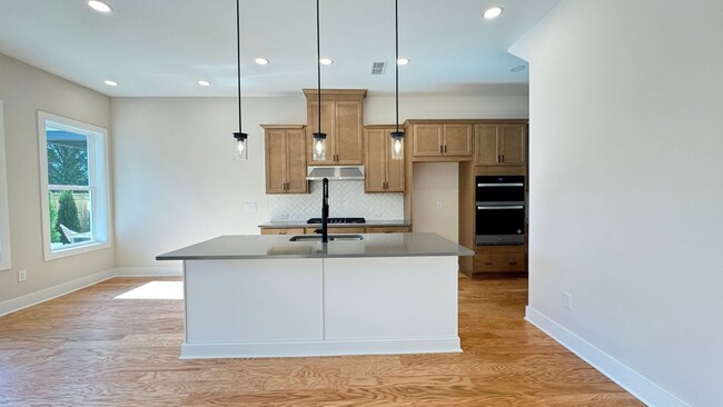 Foto del edificio - 2532 Silver Star Drive Northeast