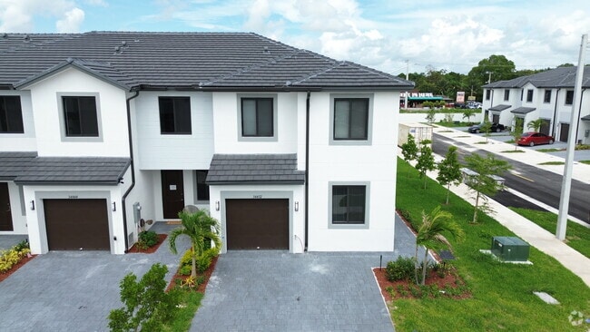 Building Photo - 34432 SW 191st Ave