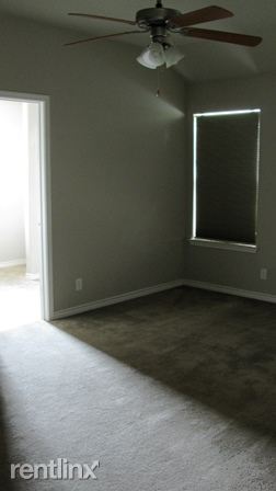 Building Photo - 3002 Montague County Dr