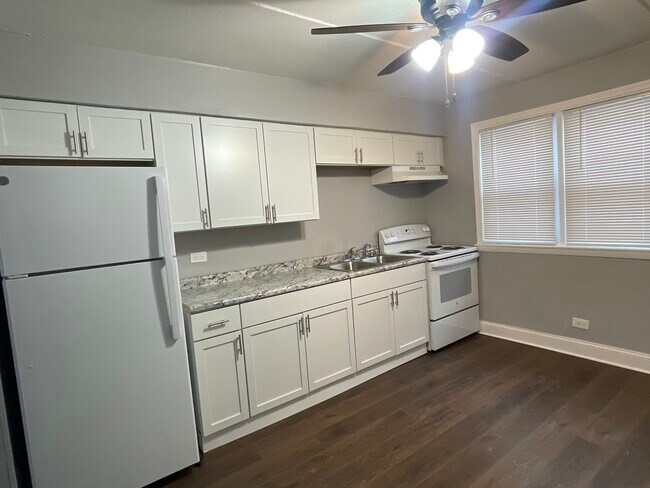 Foto del edificio - 14513 S Richmond Ave