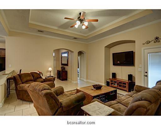 Building Photo - 3736 Dove Hollow Ln