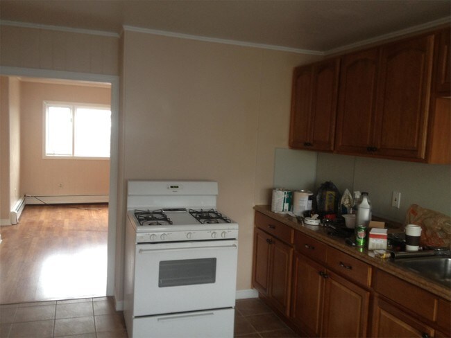 Building Photo - 101 Columbia St