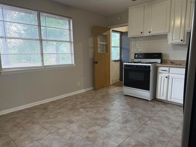 Foto del edificio - 4613 Langford Ln