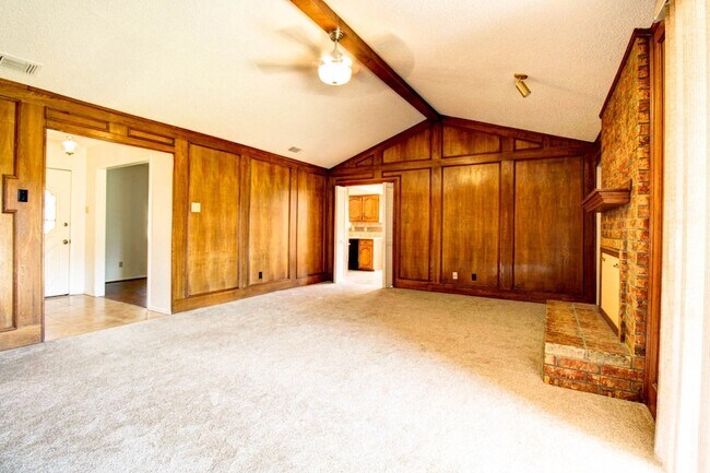 Foto del edificio - 758 Brighton Ln