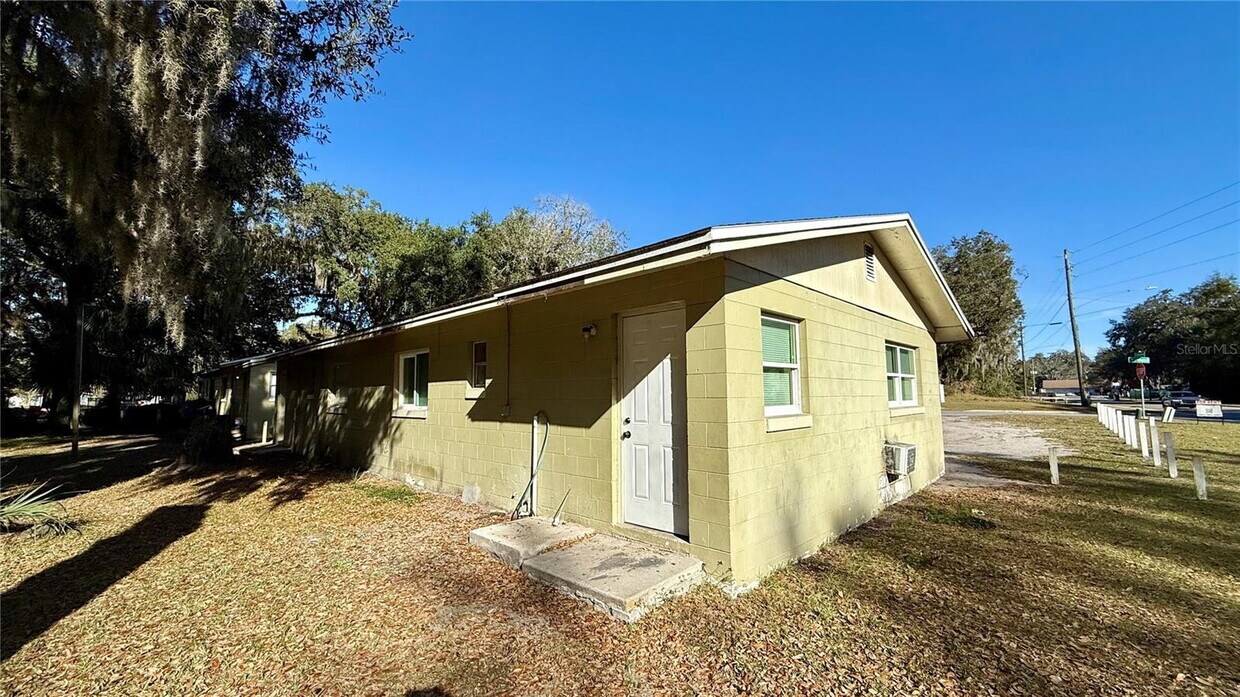 Foto del edificio - 400 Peters St