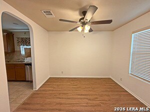 Foto del edificio - 11342 Camp Creek Trail