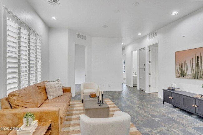 Foto del edificio - 4756 E Ironhorse Rd