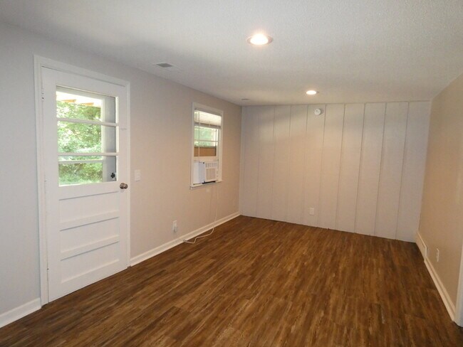 Foto del edificio - Home in Pleasant Valley!