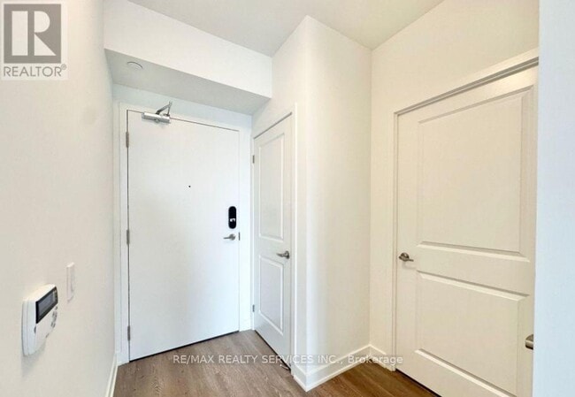 Building Photo - 543 Richmond St W