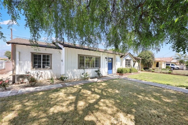 Foto del edificio - 14605 Olive St