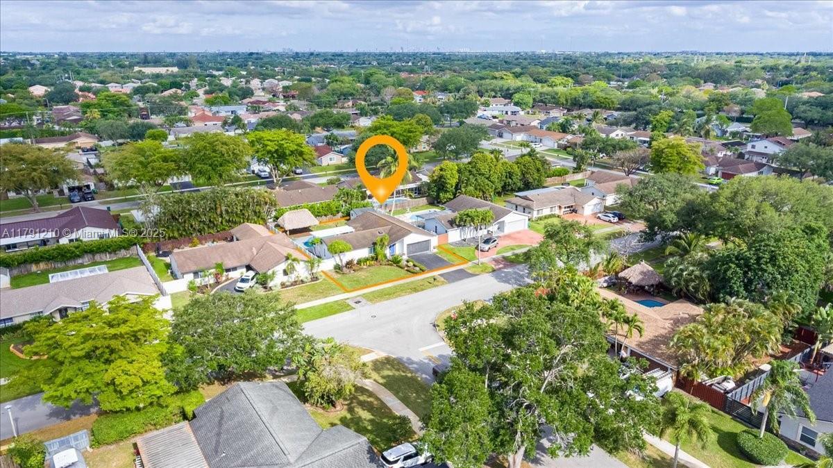Foto principal - 5804 SW 116th Ave