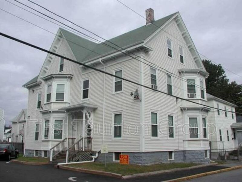 Primary Photo - 16 Union St