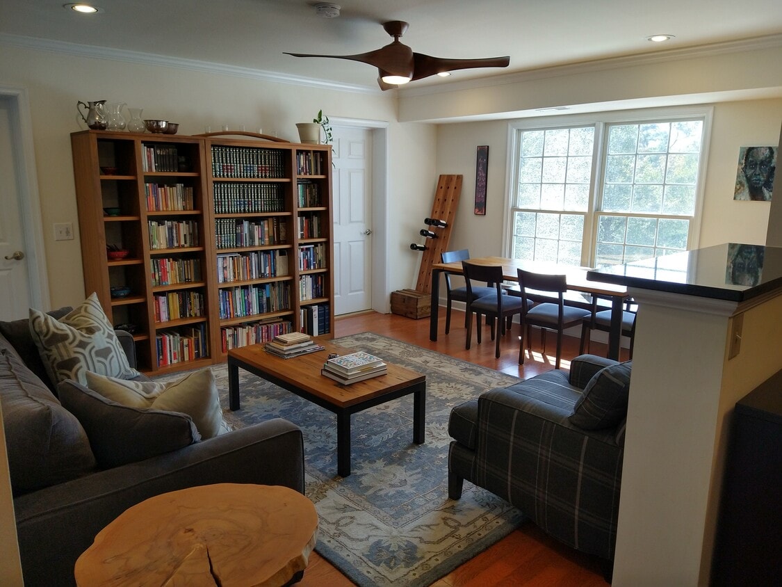 Foto principal - 5414 1st Pl NW