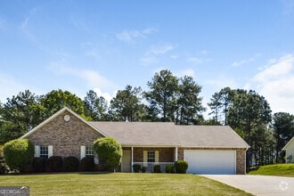 Building Photo - 155 Creekside Trail